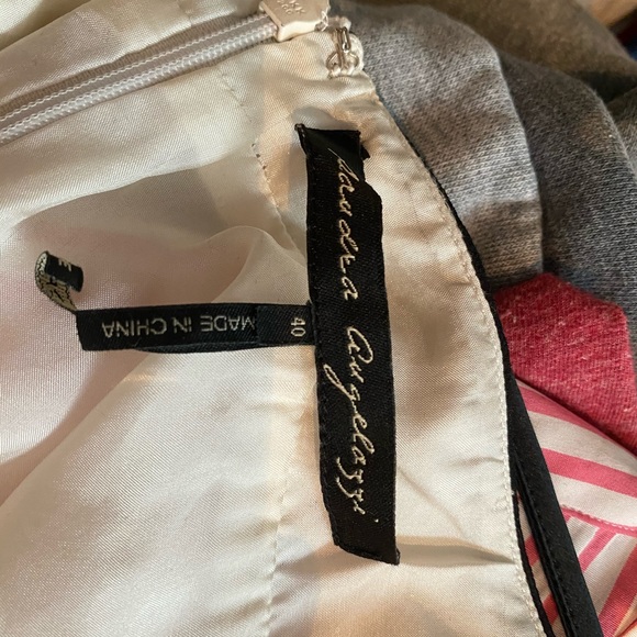 Beautiful Top - Picture 5 of 5